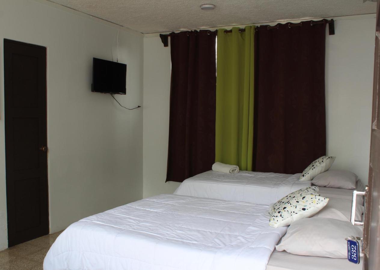 Hotel Cañas エクステリア 写真