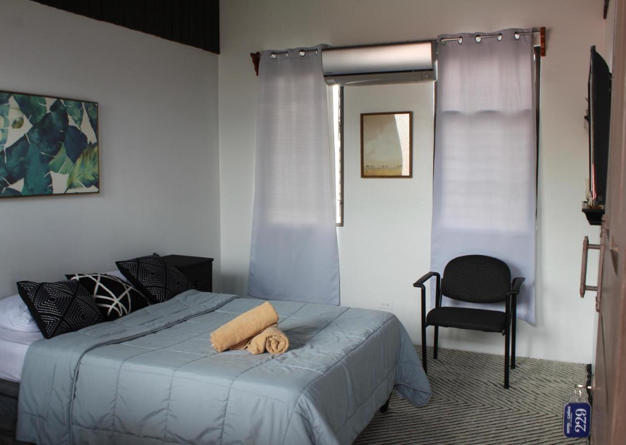 Hotel Cañas エクステリア 写真