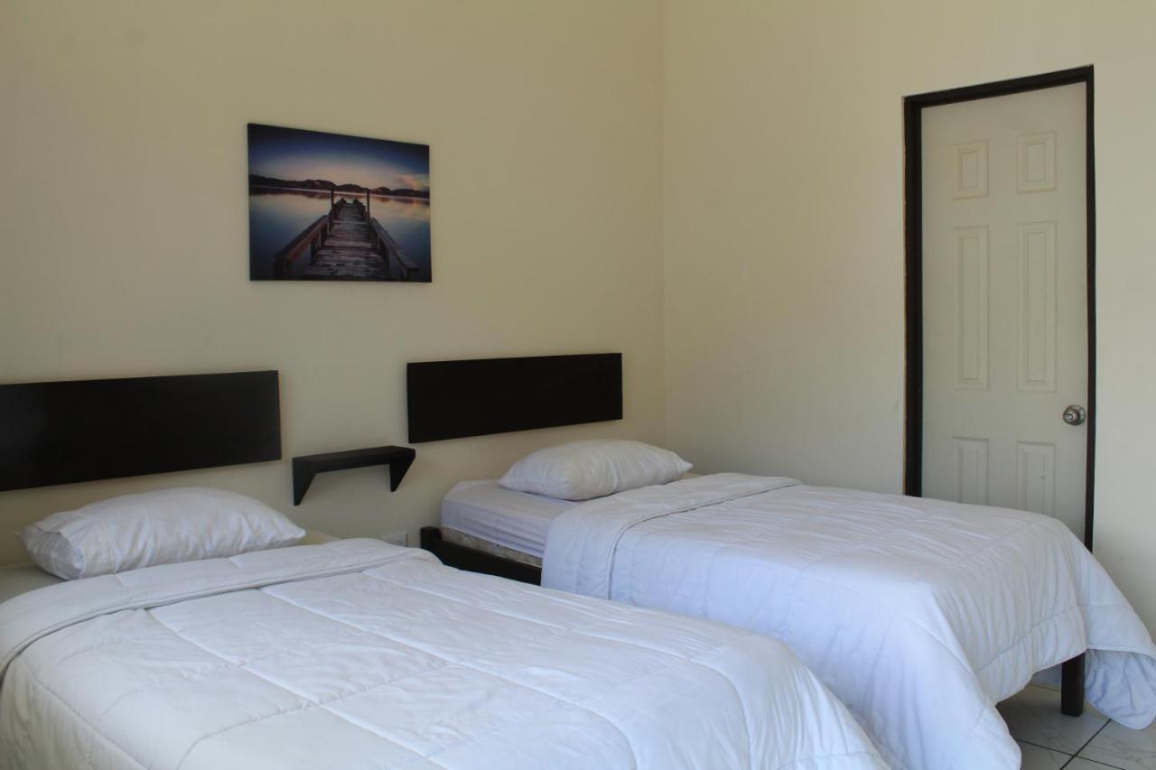 Hotel Cañas エクステリア 写真