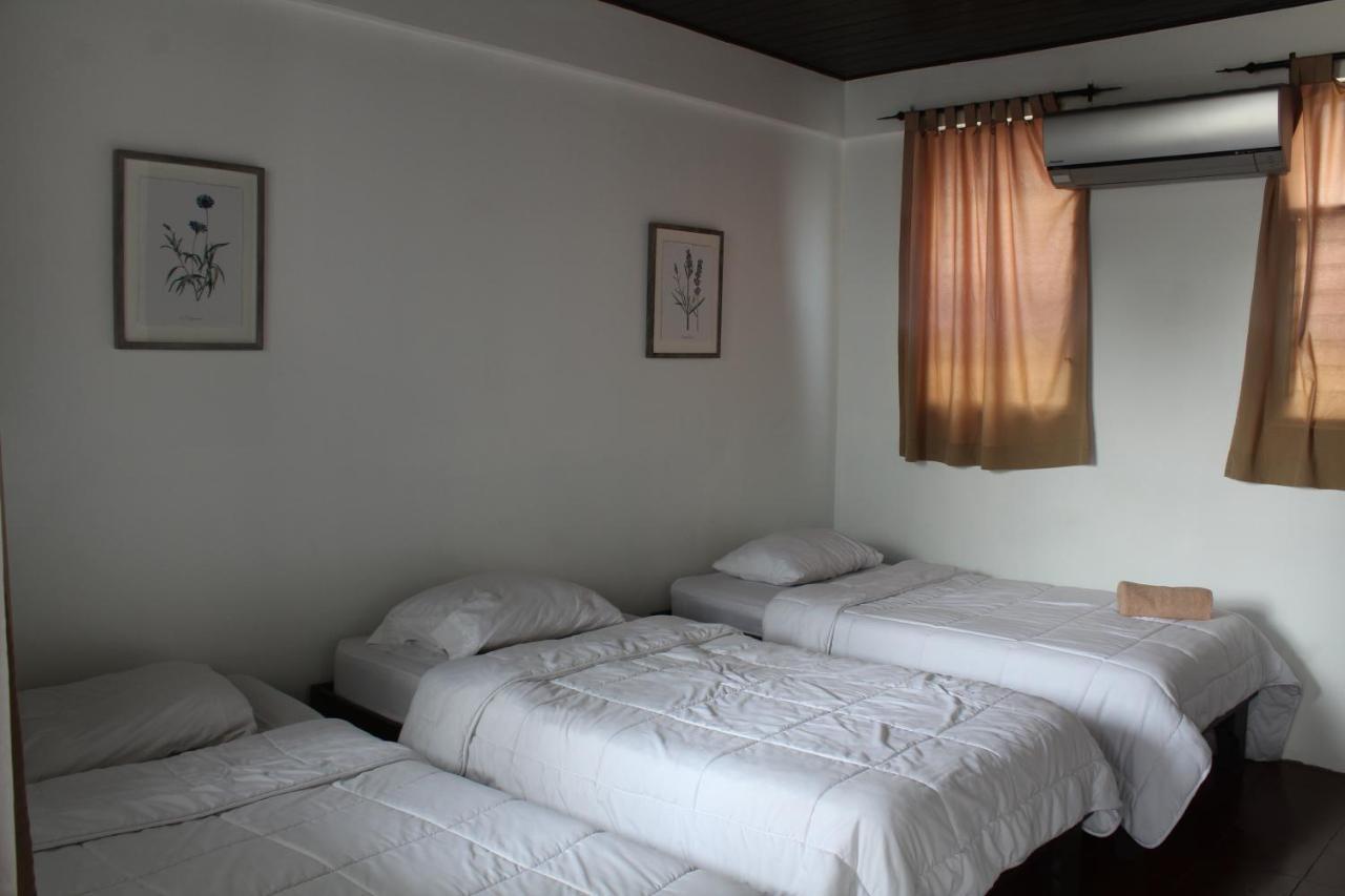 Hotel Cañas エクステリア 写真