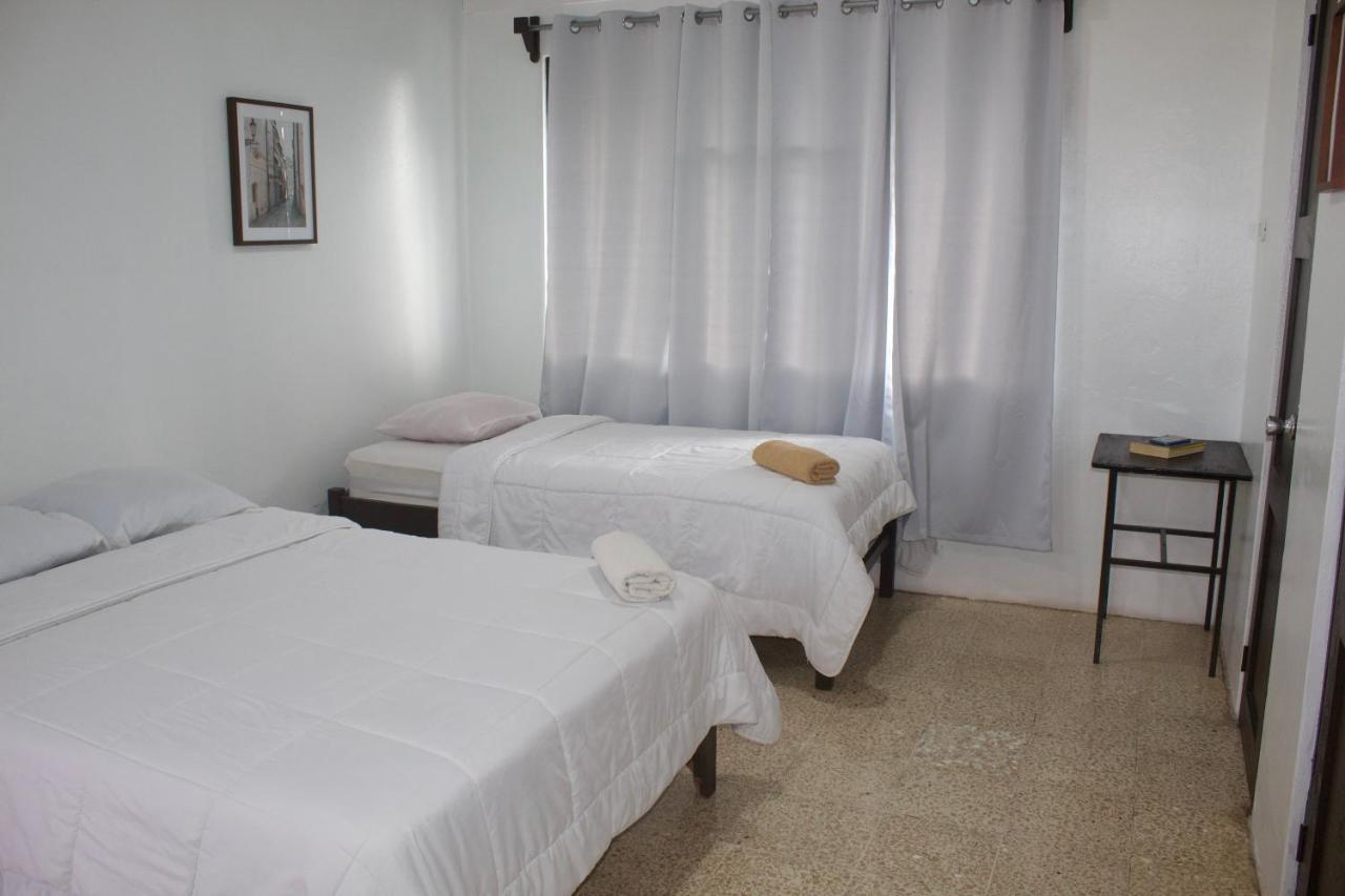 Hotel Cañas エクステリア 写真