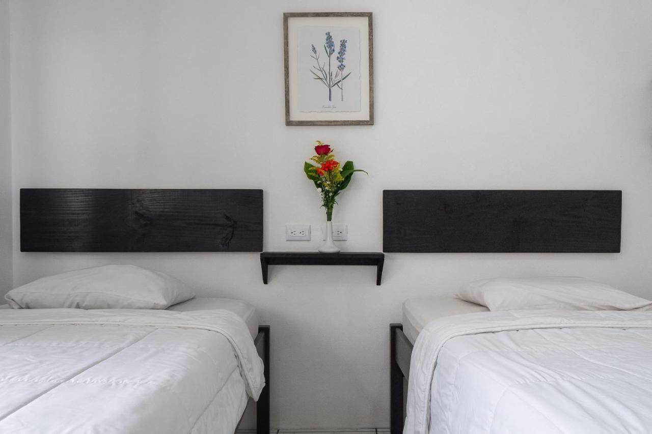 Hotel Cañas エクステリア 写真